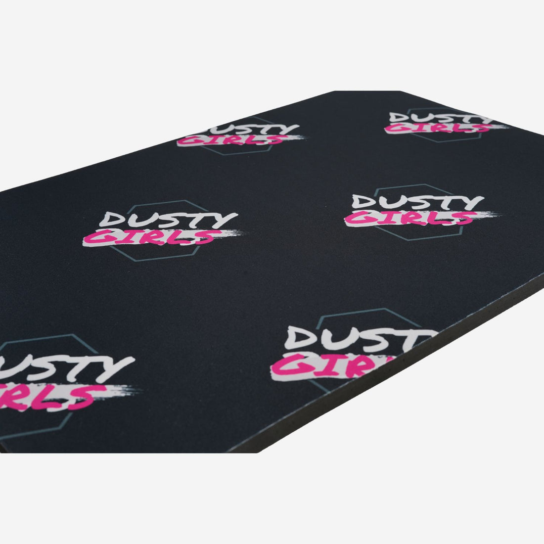 Dusty Girls - The Kneel Pad